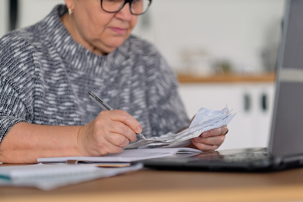 Cálculo é fundamental para saber se revisão da vida toda será beneficío ao aposentado (Foto: Yavdat / Shutterstock)